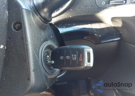 2015 Kia Sorento Lx z USA, uszkodzony, nr VIN 5XYKT3A65FG627610